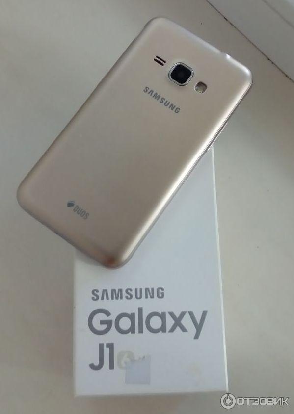 Смартфон Samsung Galaxy J1 SM-J120H фото