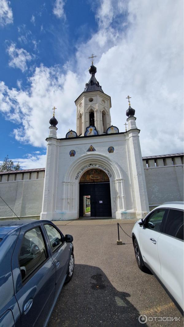 Автобусная экскурсия из Москвы К истокам русской души. Путешествие на Селигер (Россия, Москва) фото