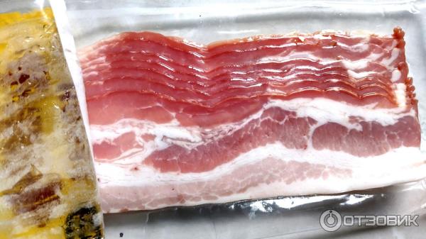 Бекон сырокопченый вологодский мясокомбинат. Мясо в беконе. Бекон полосками. Бекон почувствуй. Бекон свиной.