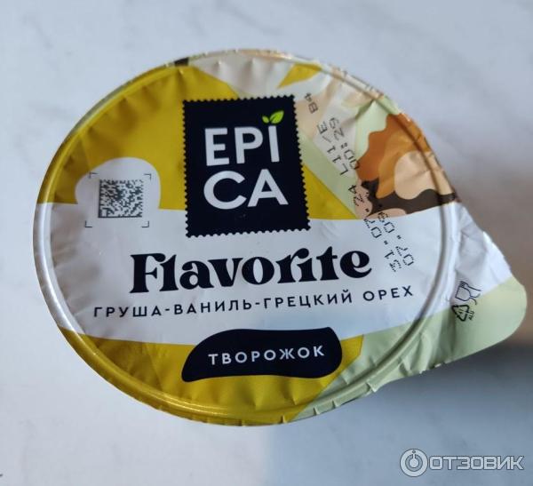 Десерт творожный Epica Flavorite с грушей, ванилью и грецким орехом фото