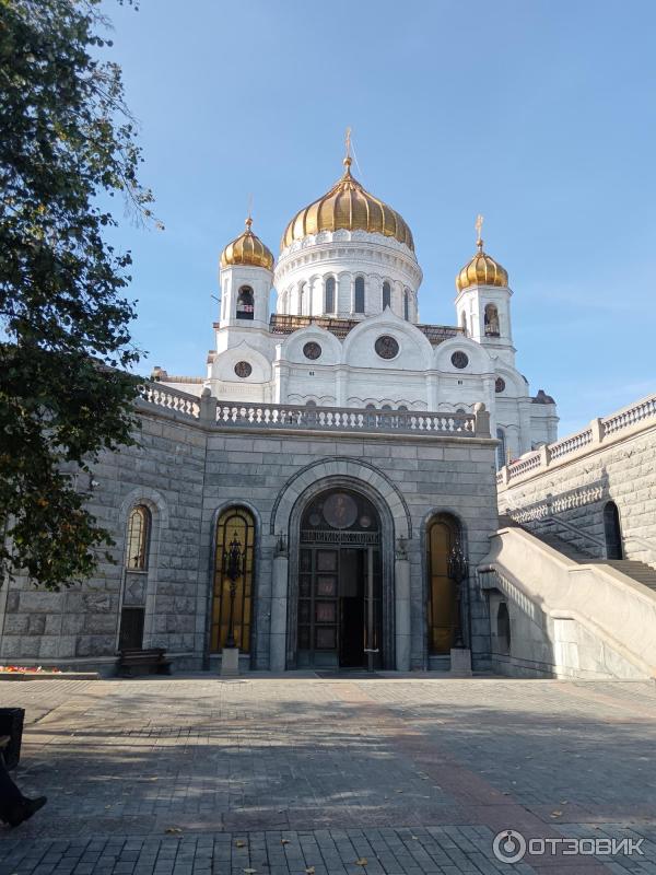 Сквер Храма Христа Спасителя (Россия, Москва)