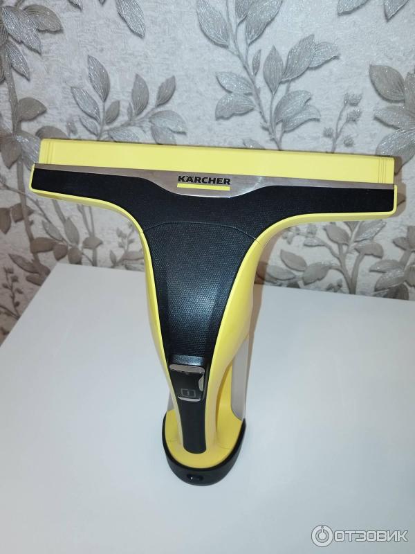 Стеклоочиститель электрический Karcher WV 6 Plus фото