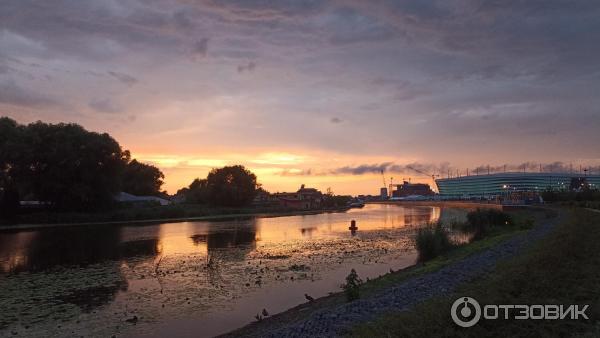 Закат на реке