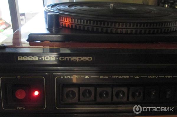 Вега-108 стерео электрофон 1 класса