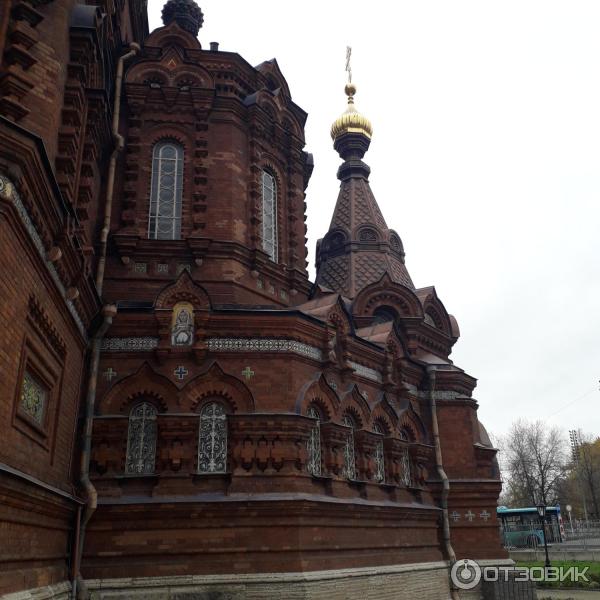 Экскурсия в Храм Богоявления на Гутуевском острове (Россия, Санкт-Петербург) фото