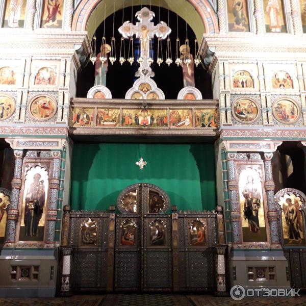 Собор Петра и Павла в Петергофе (Россия, Санкт-Петербург) фото