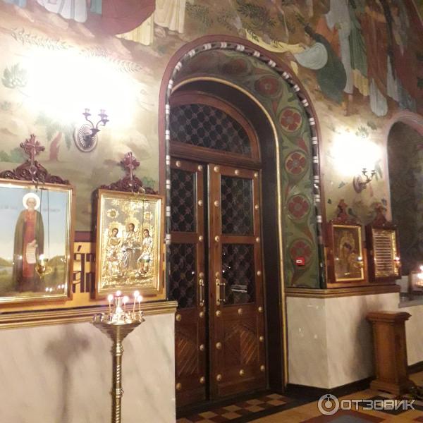 Собор Петра и Павла в Петергофе (Россия, Санкт-Петербург) фото