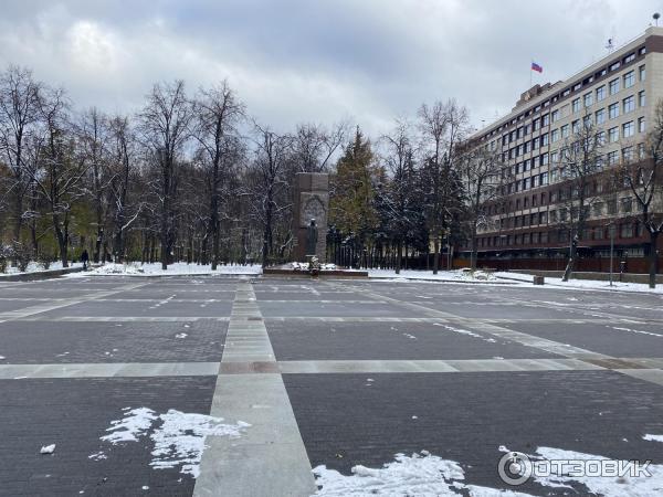 Краснокурсантский сквер (Россия, Москва) фото