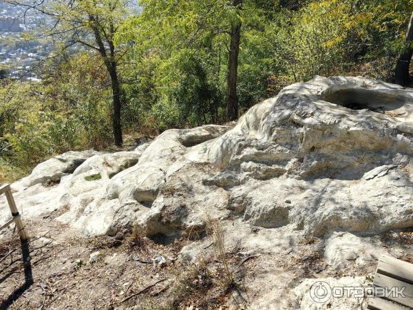 бесстыжие ванны в курортном городе Пятигорск как до них дойти где находятся.