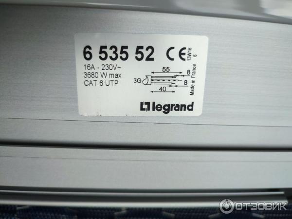 Настольный розеточный блок Legrand 653552 фото