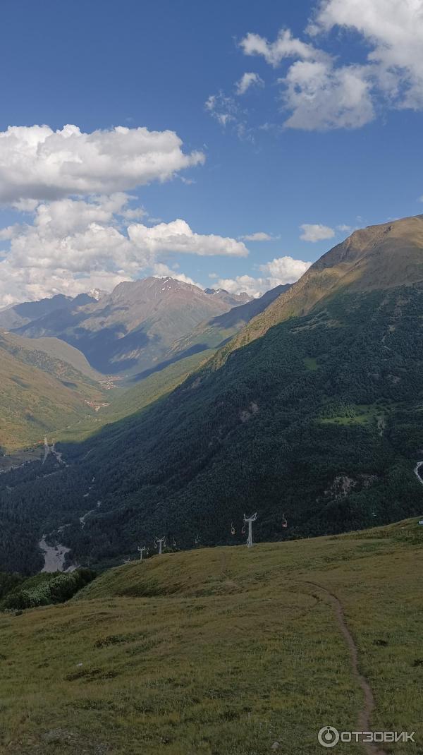 Канатная дорога на горе Чегет (Россия, Кабардино-Балкария) фото