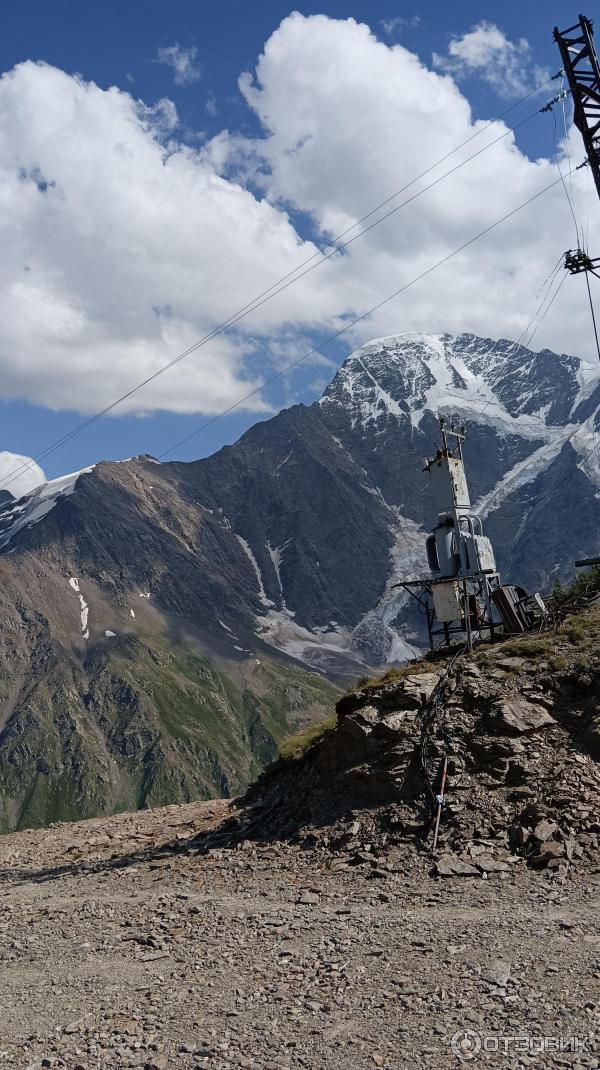 Канатная дорога на горе Чегет (Россия, Кабардино-Балкария) фото
