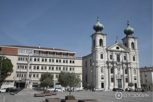 Гориция, Piazza della Vittoria