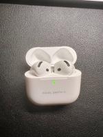 Наушники Apple AirPods 4 фото