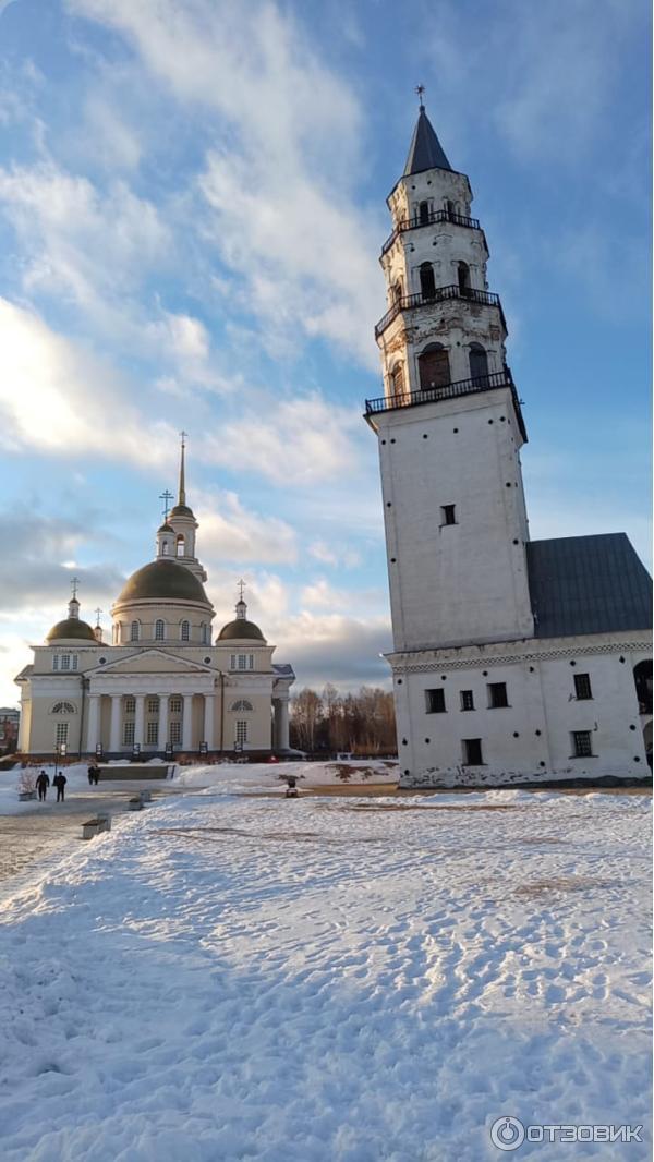 Наклонная башня Демидовых (Россия, Невьянск) фото