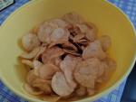 Чипсы Lay's "Рождественское яблоко в карамели" фото
